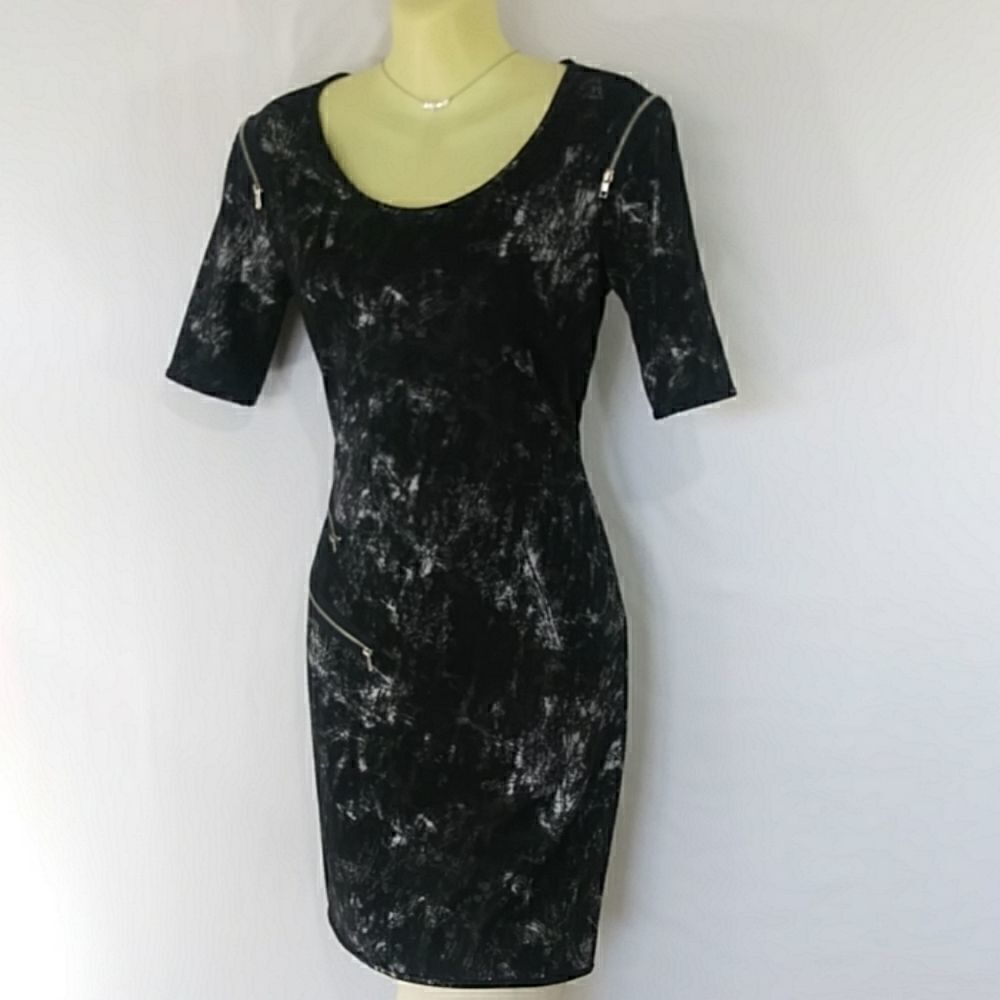 GIANNI BINI DRESS  ZIPPER ACCENT ABSTRACT PRINT MINI FORM FITTING NWOT~S…